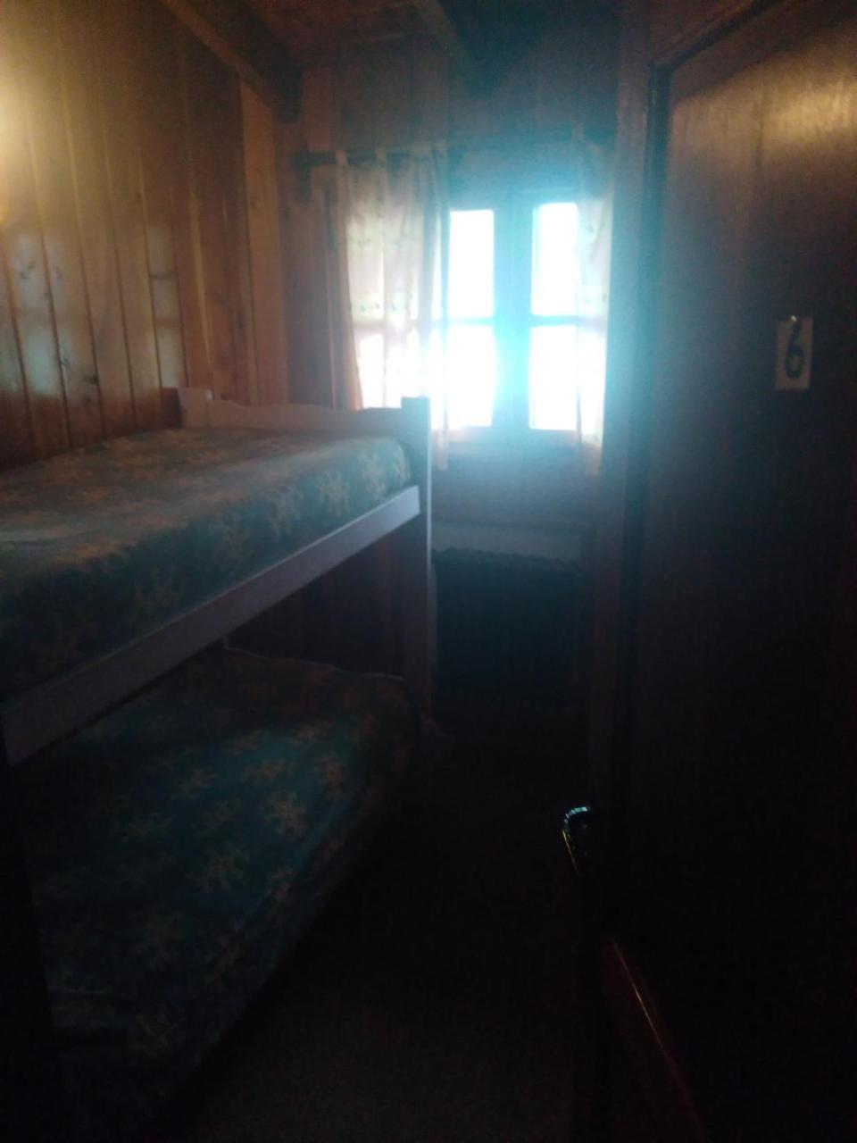 Universal Traveller'S Hostel San Carlos de Bariloche Exterior foto