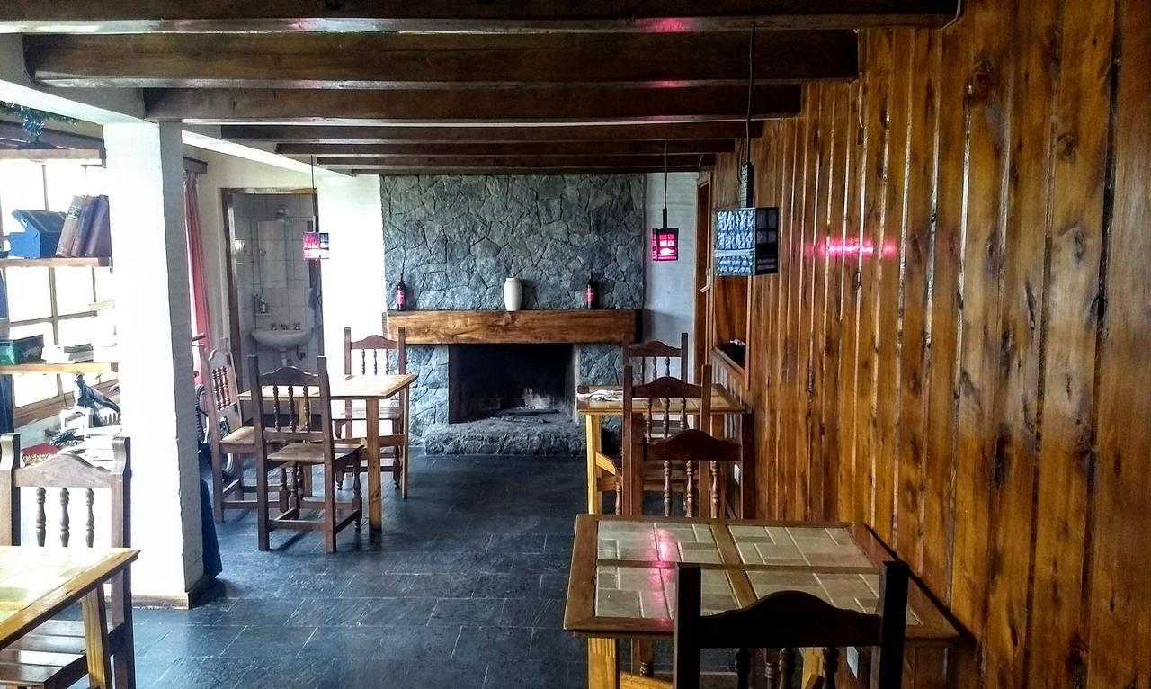 Universal Traveller'S Hostel San Carlos de Bariloche Exterior foto