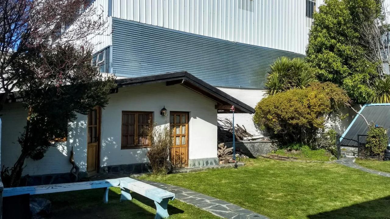 Universal Traveller'S Hostel San Carlos de Bariloche Exterior foto